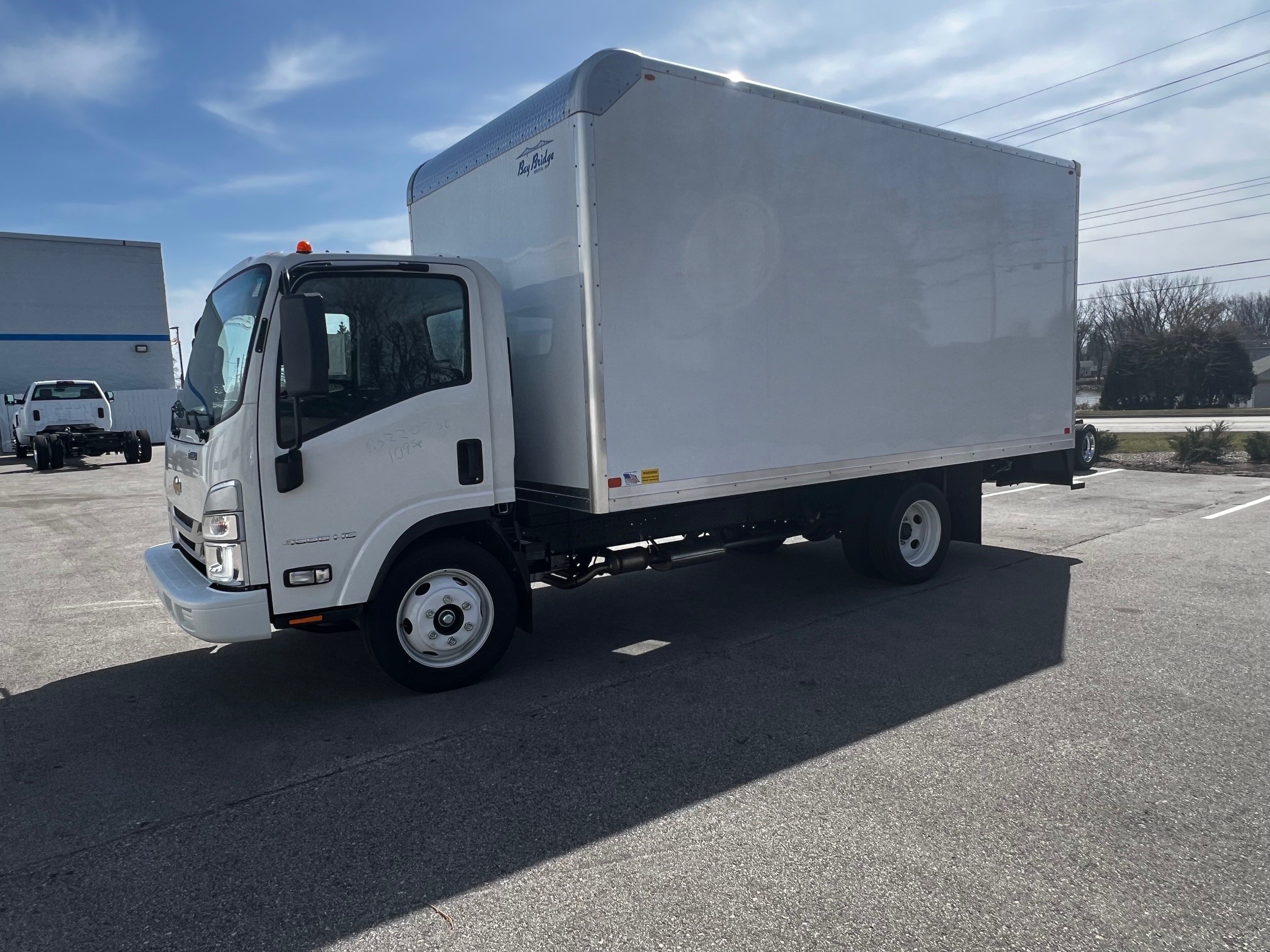 2024 Chevrolet Silverado 4500HD photo 2