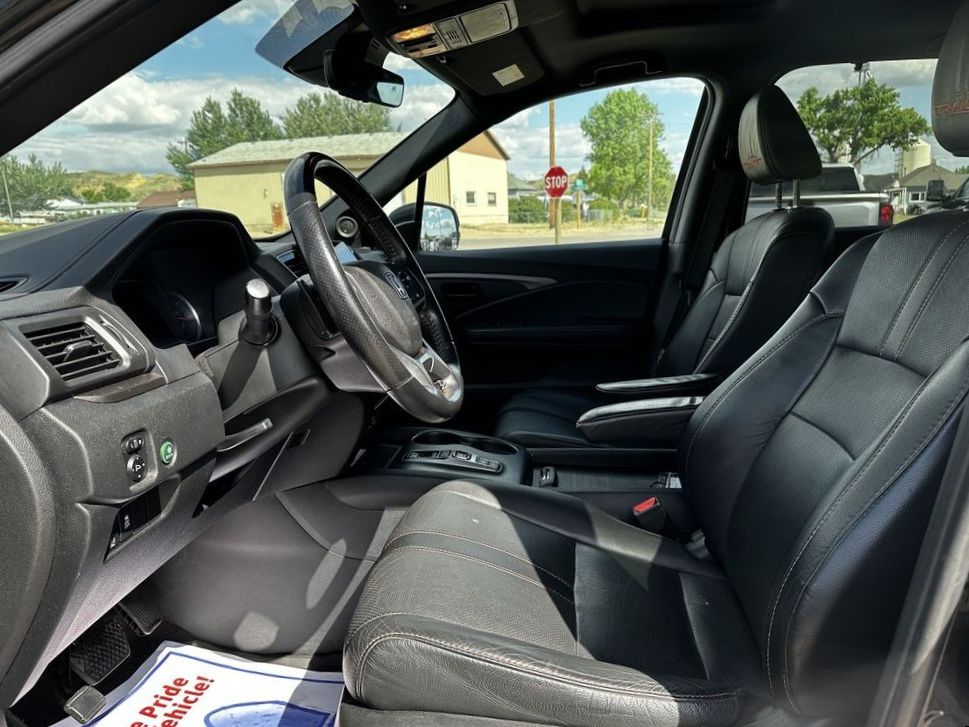 2022 Honda Pilot TrailSport photo 5
