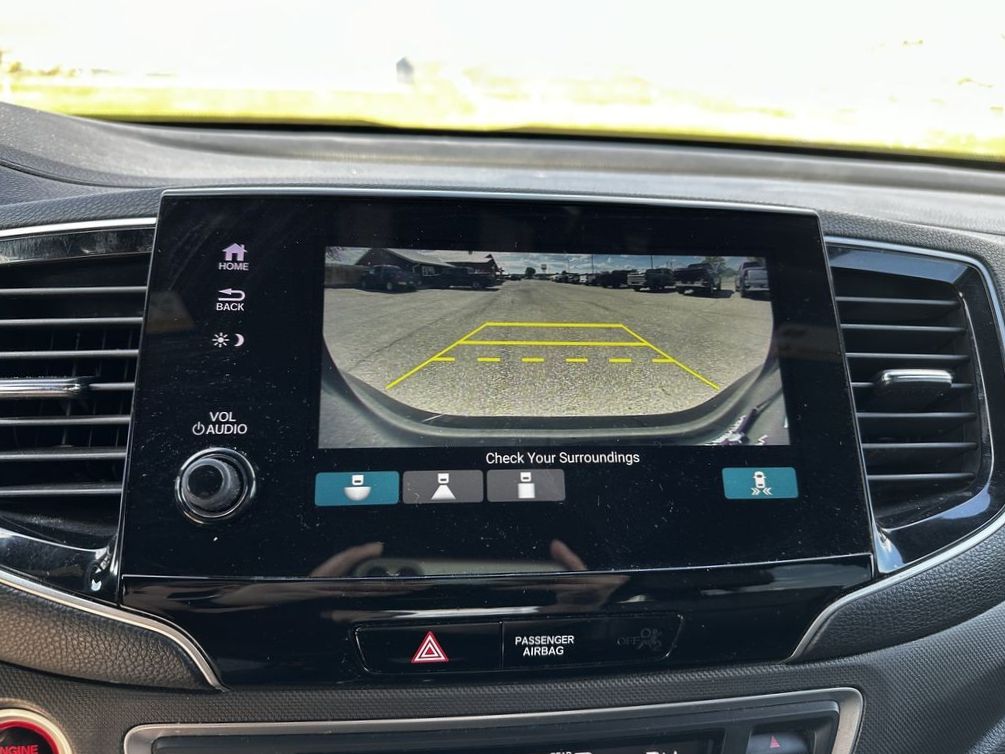 2022 Honda Pilot TrailSport photo 11