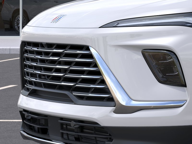 New 2025 White Frost Tricoat Buick Preferred image 13