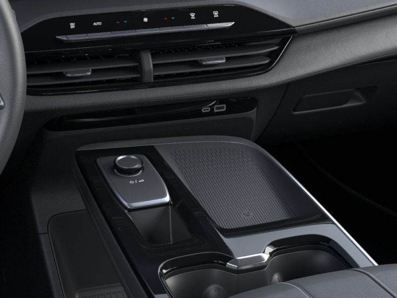 New 2025 White Frost Tricoat Buick Preferred image 23