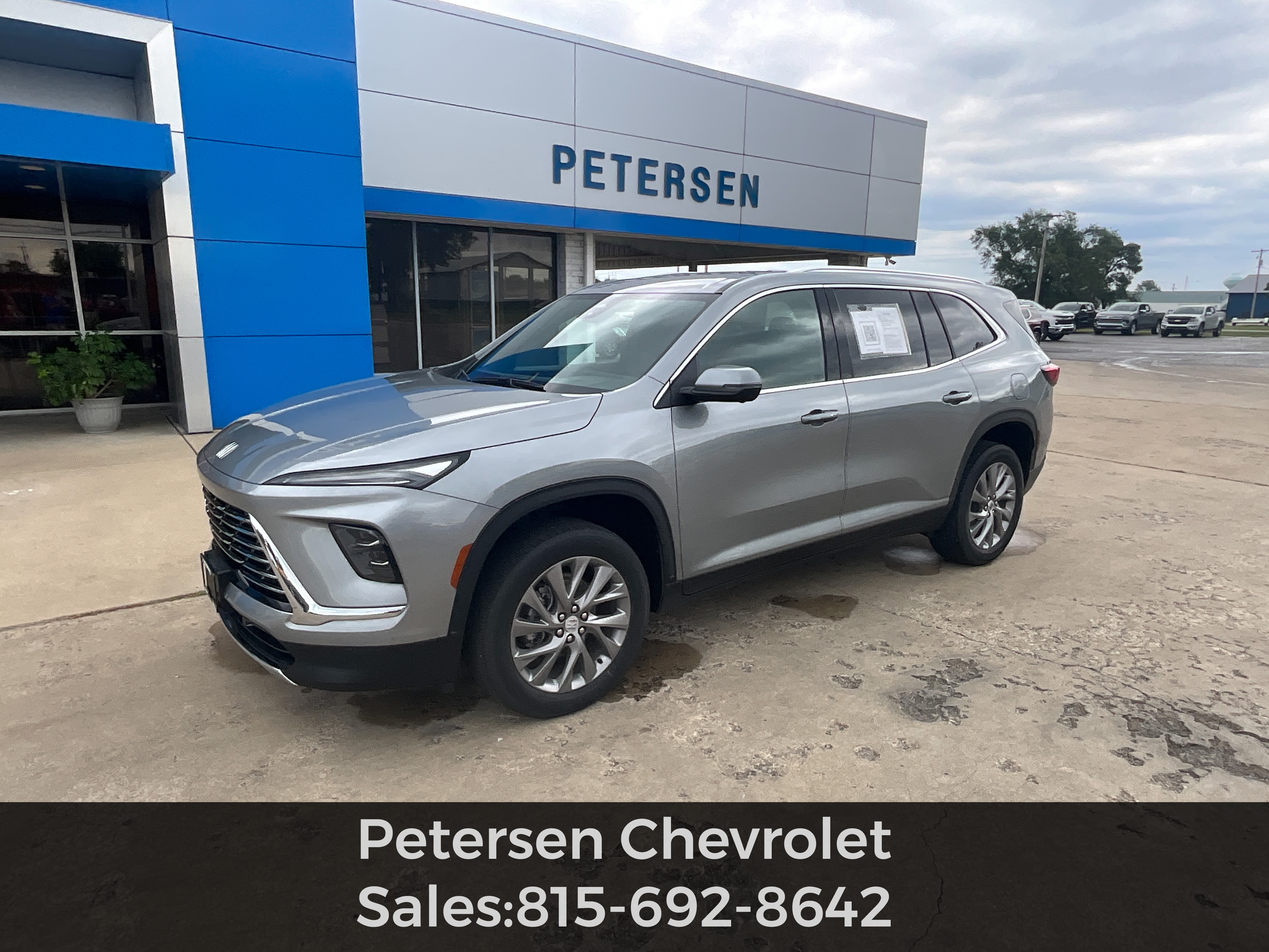 Moonstone Gray Metallic 2025 Buick Enclave Preferred FWD SUV / Crossover Front-Wheel Drive