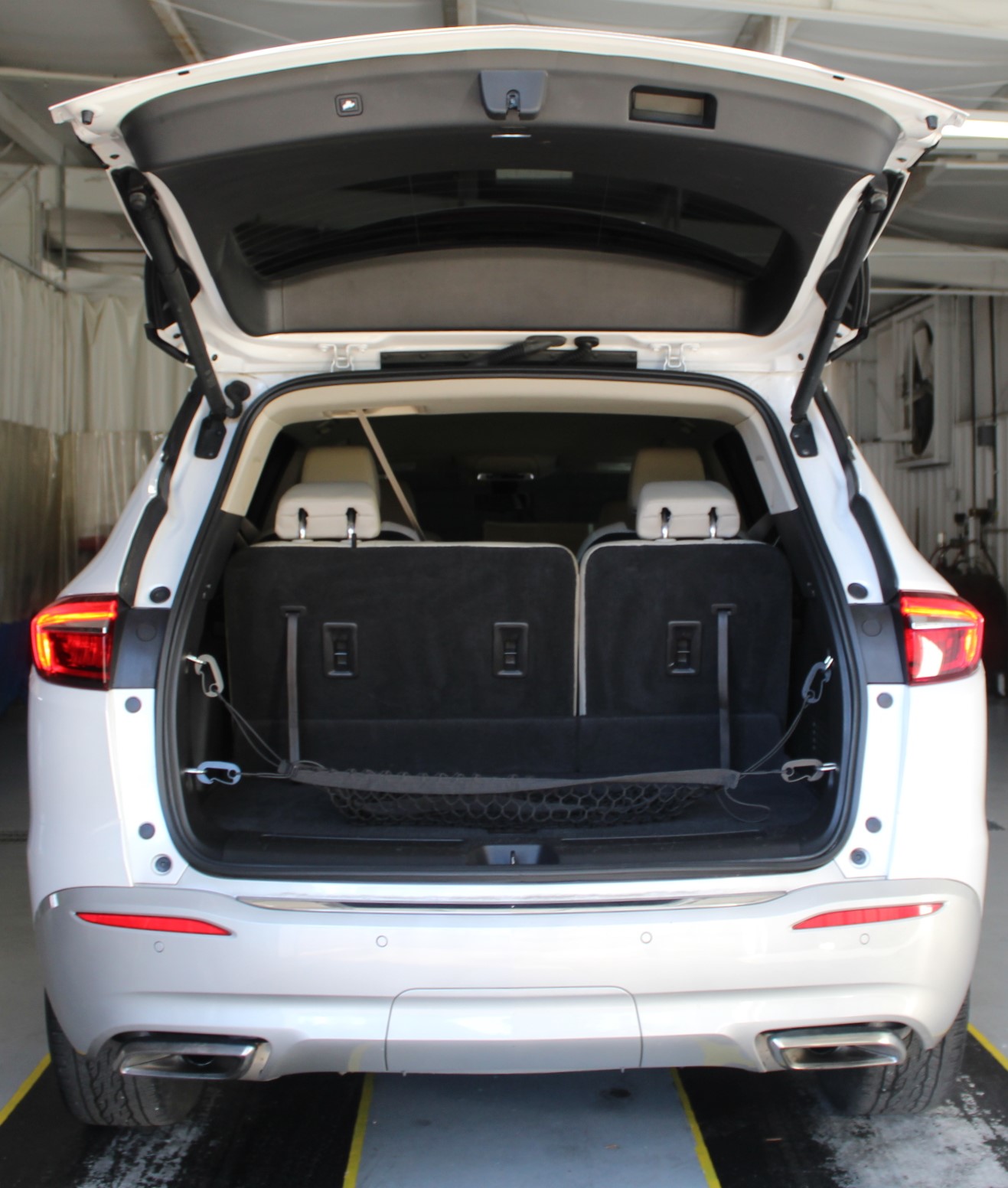 2020 Buick Enclave Essence photo 10