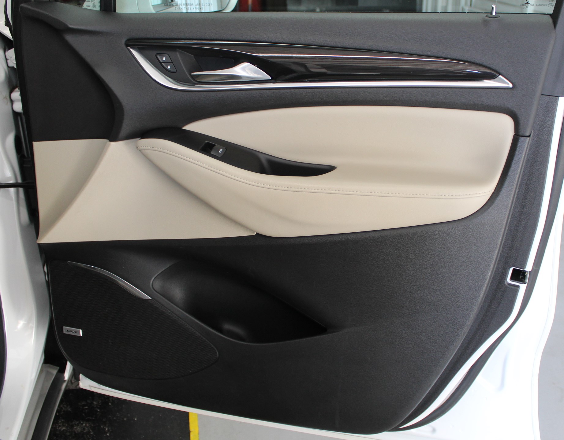 2020 Buick Enclave Essence photo 13