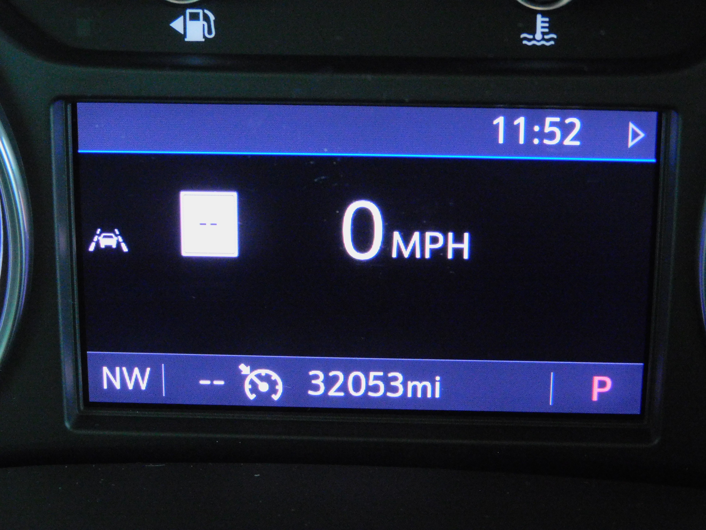 2022 Buick Enclave Essence photo 32