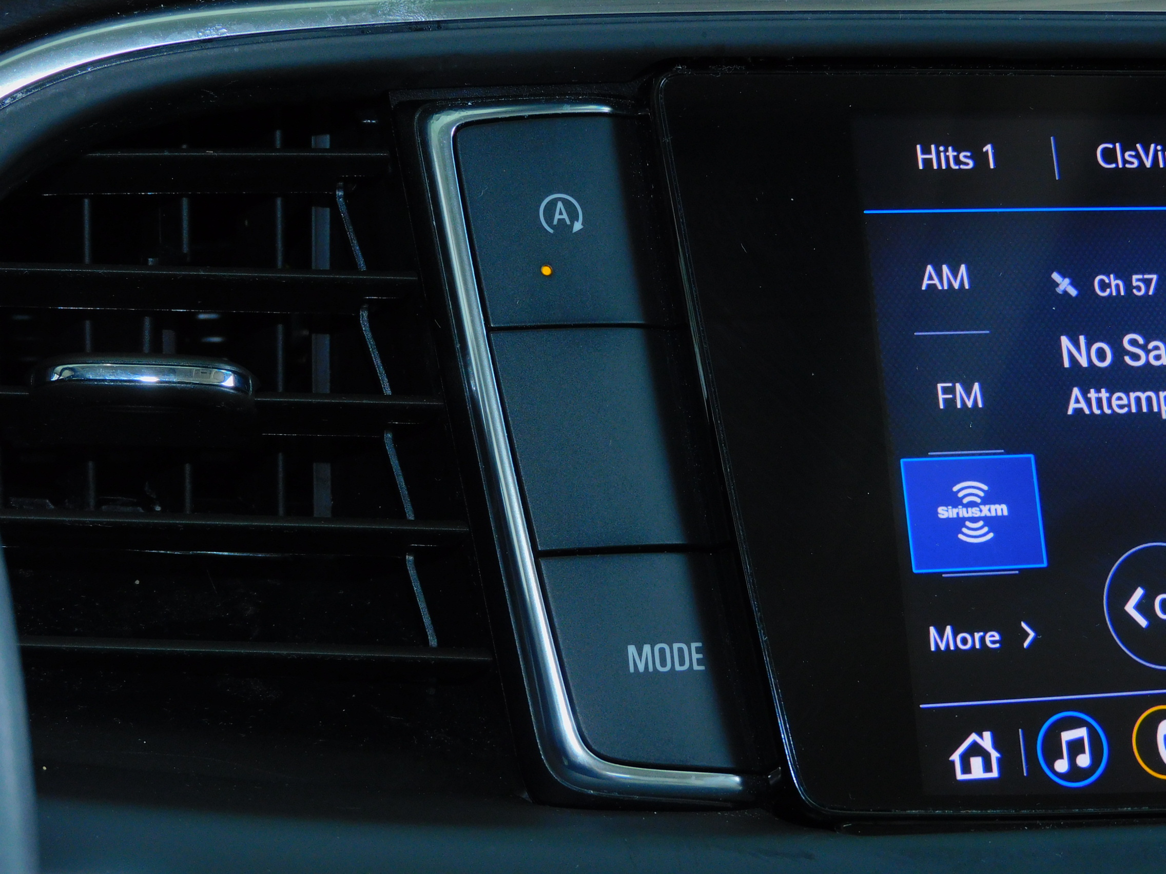 2022 Buick Enclave Essence photo 27
