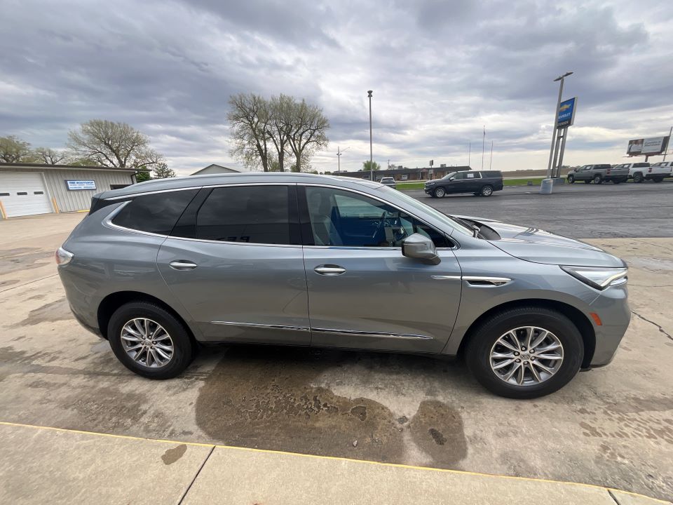 Used 2023 Buick Enclave Essence with VIN 5GAERBKW6PJ197528 for sale in Fairbury, IL