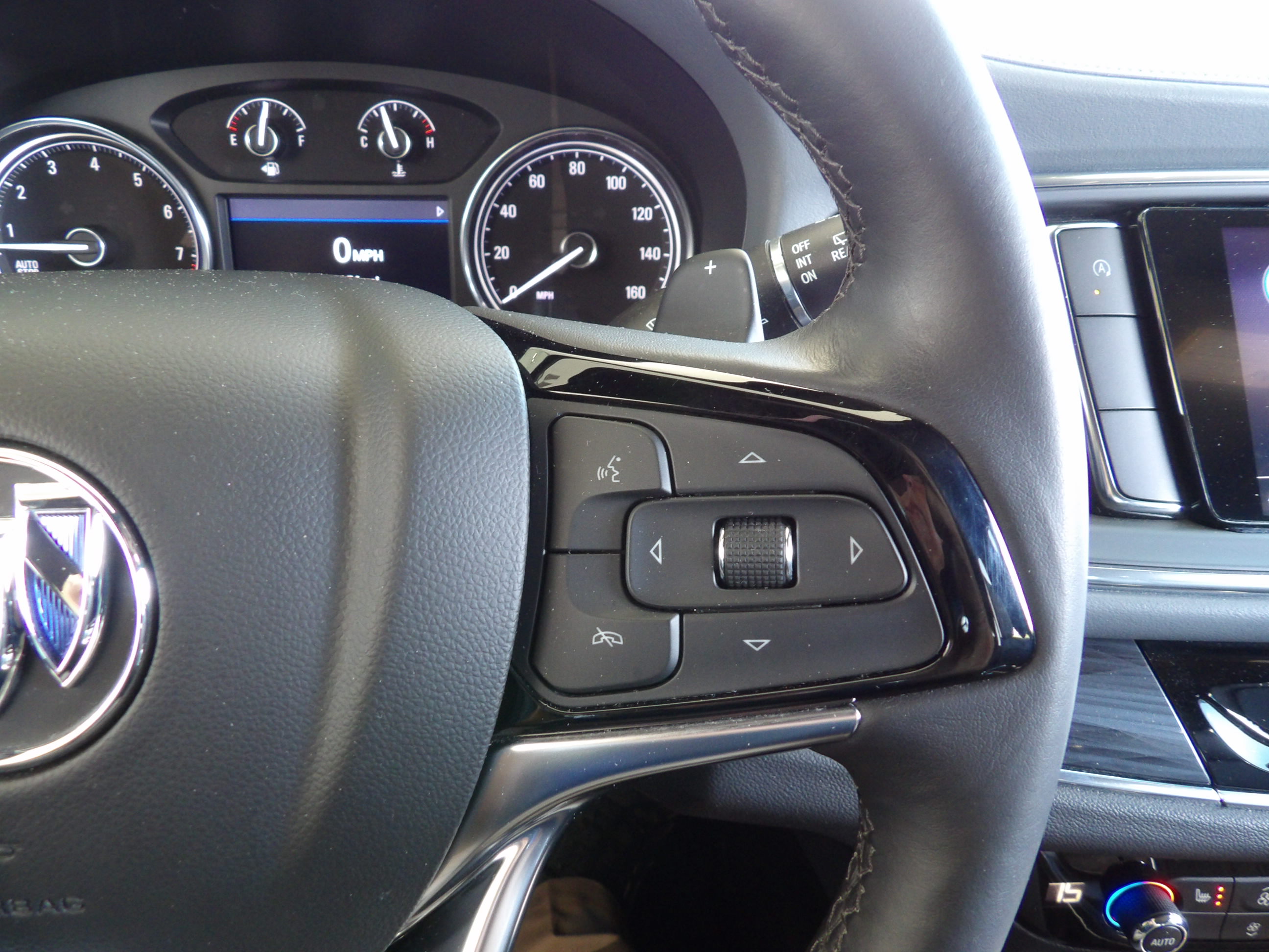 Used 2024 Moonstone Gray Metallic Buick Essence image 27