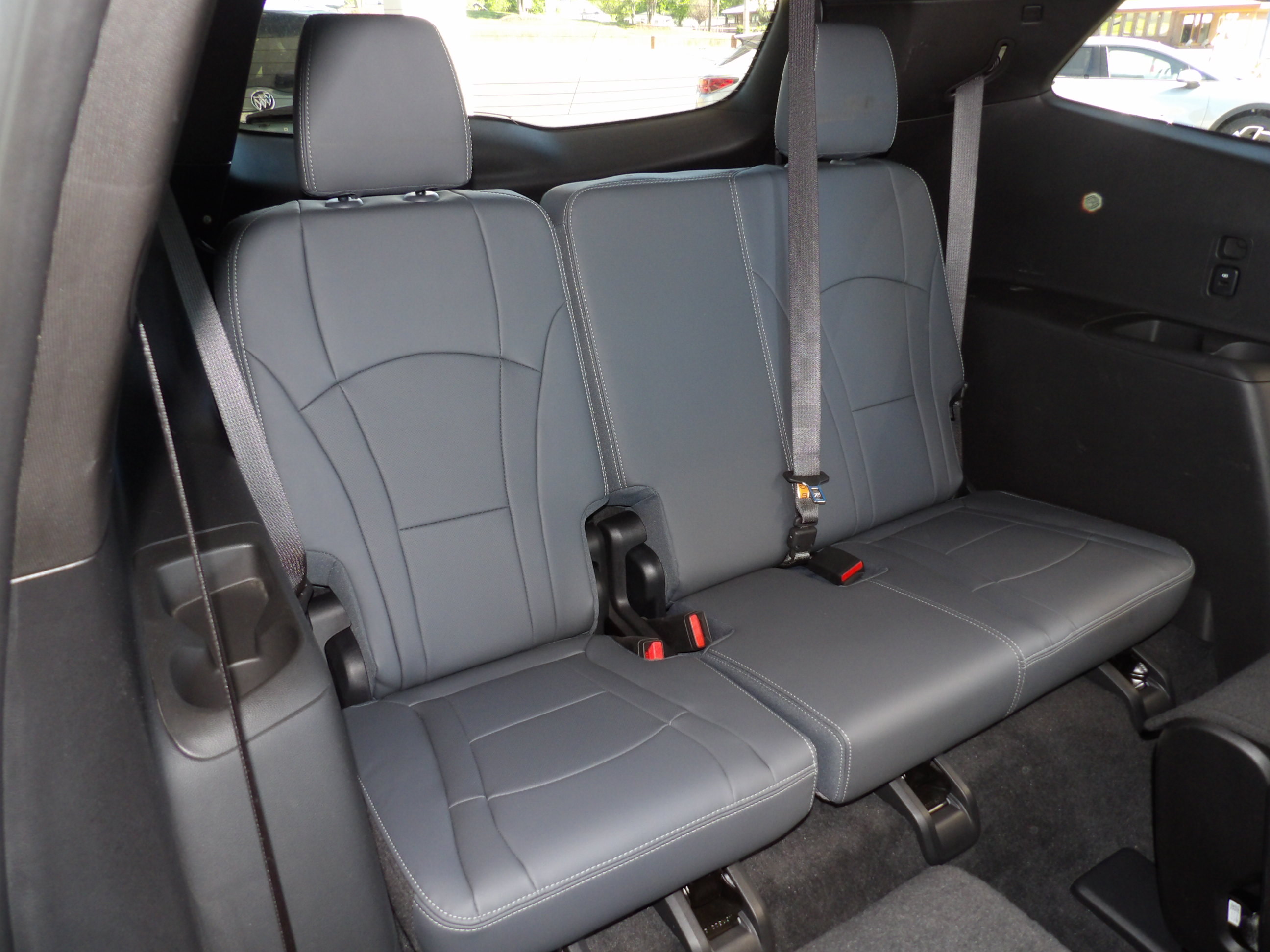 Used 2024 Moonstone Gray Metallic Buick Essence image 18