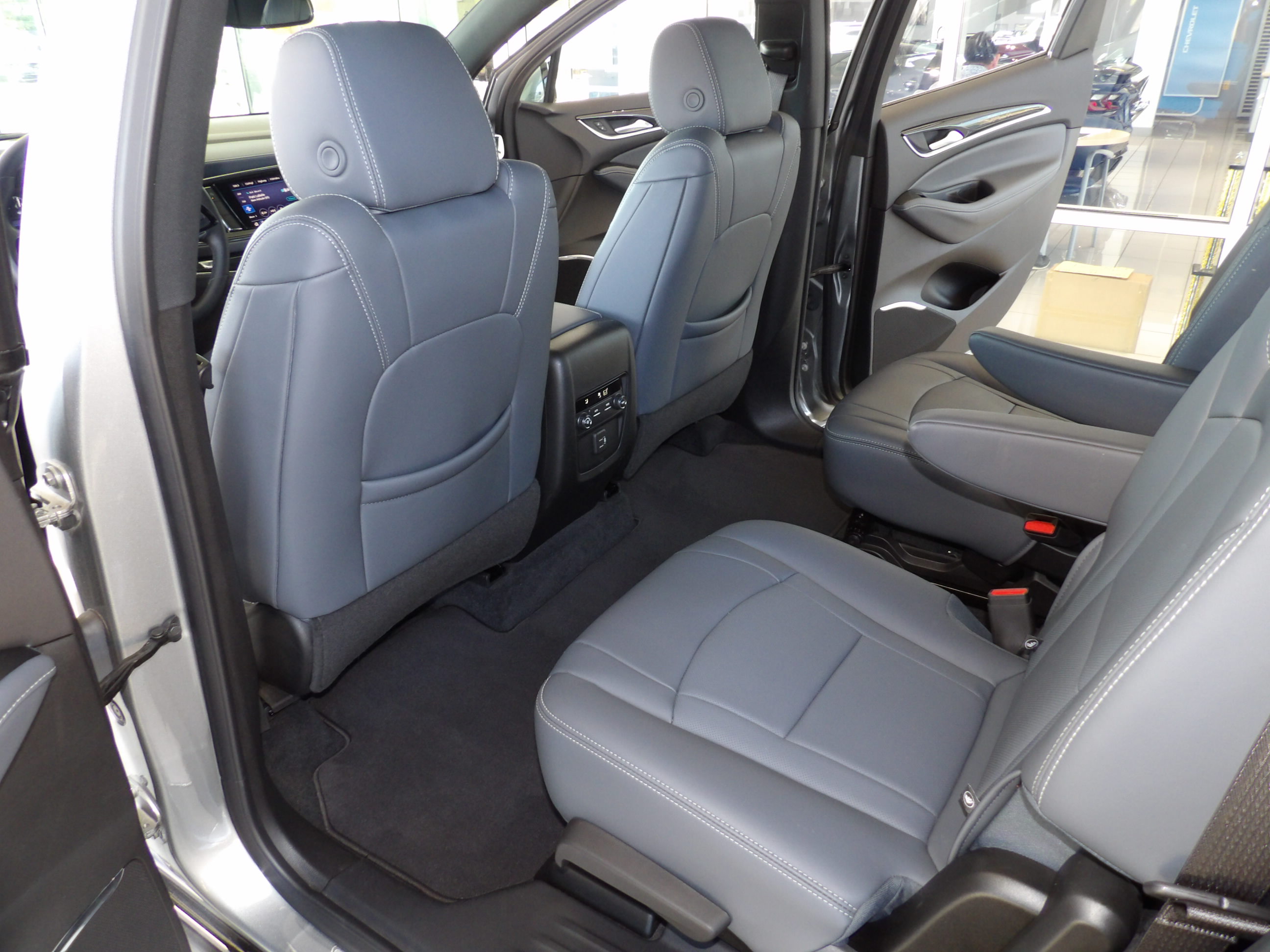 Used 2024 Moonstone Gray Metallic Buick Essence image 17