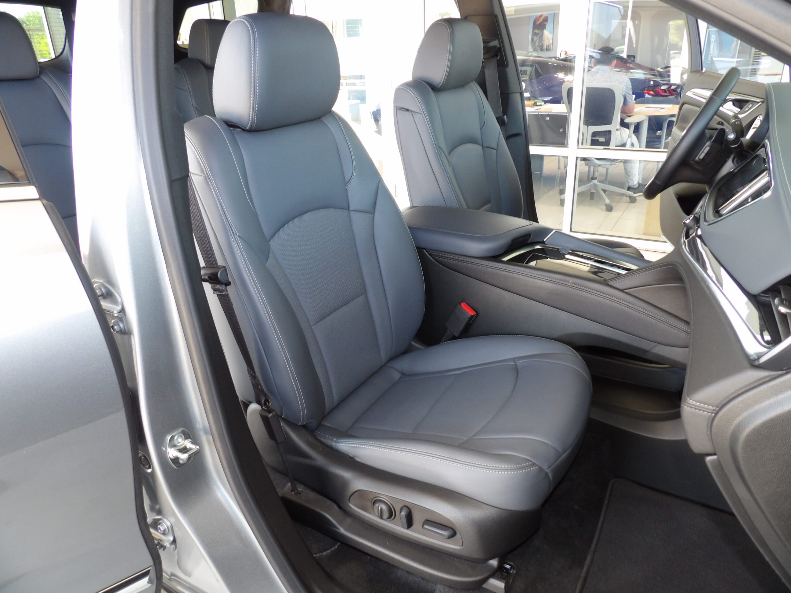 Used 2024 Moonstone Gray Metallic Buick Essence image 23