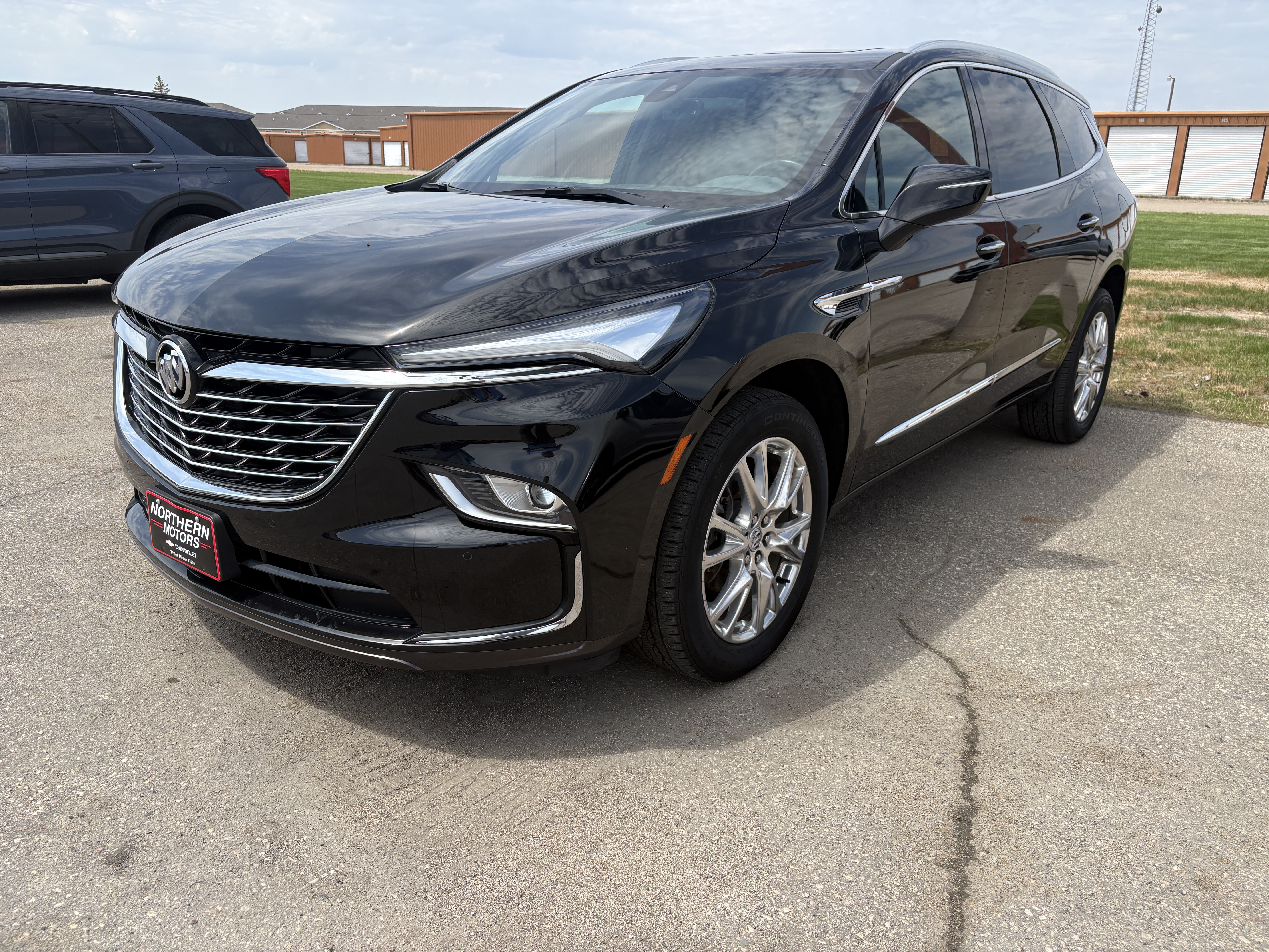 2023 Buick Enclave Essence AWD's photo