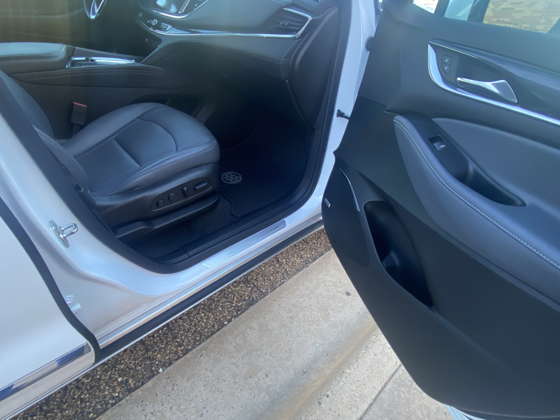 2024 Buick Enclave Premium - Photo 13
