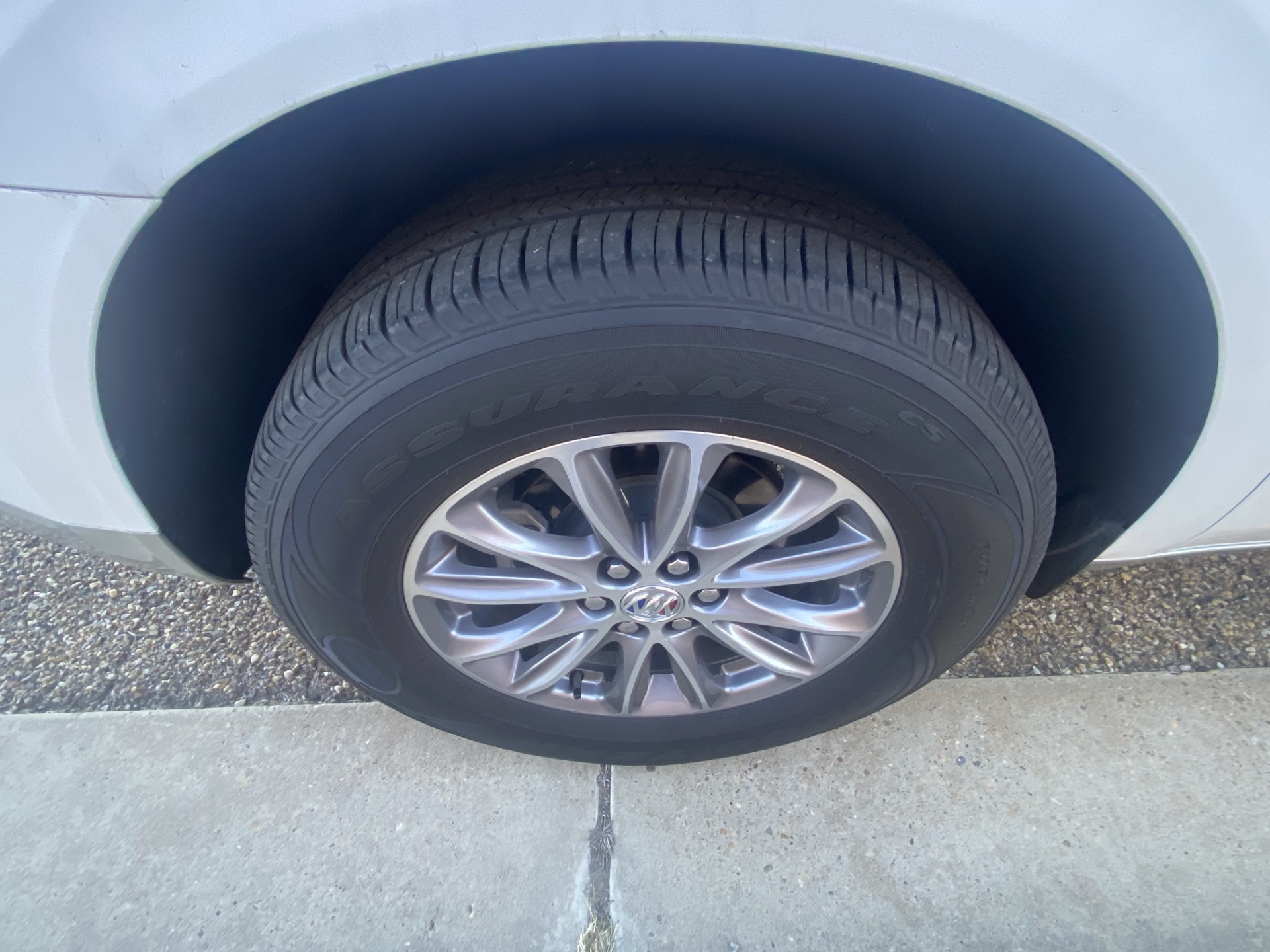 2024 Buick Enclave Premium - Photo 9