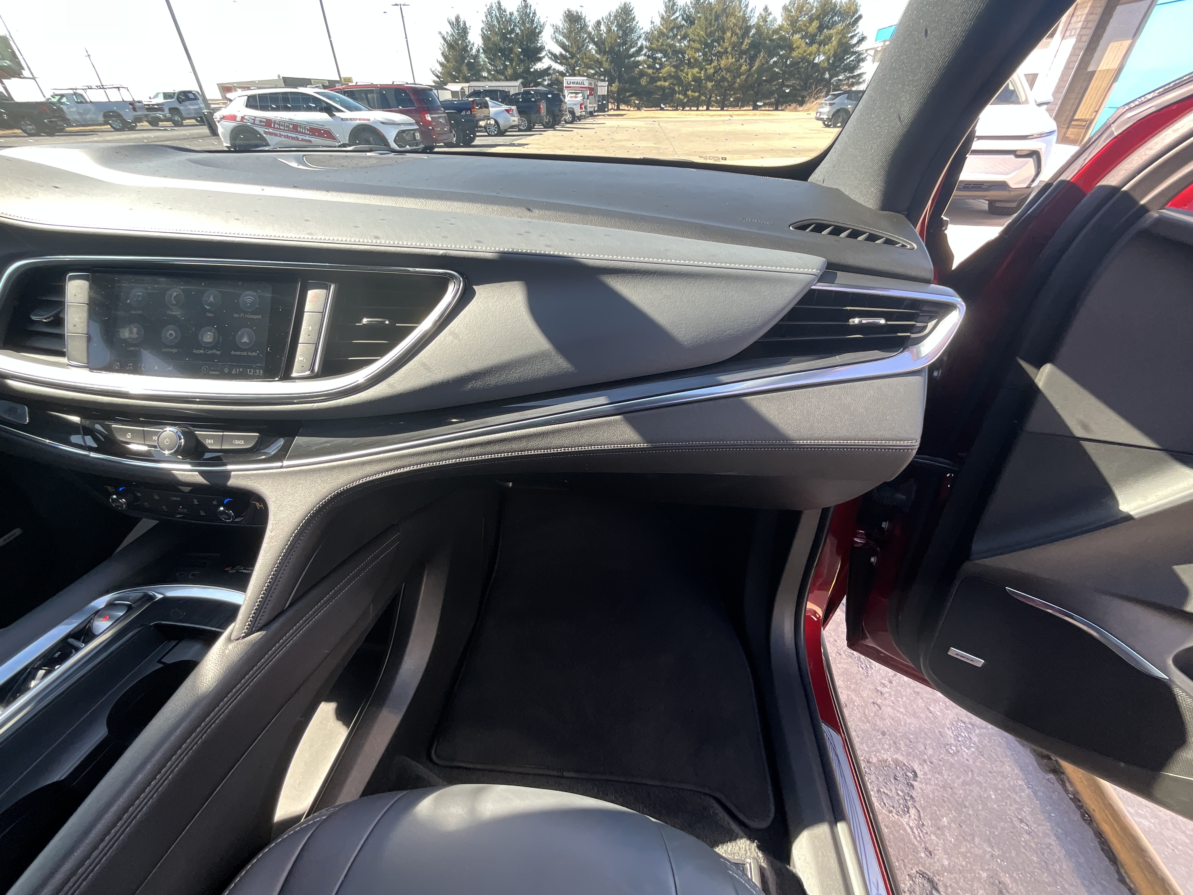 2024 Buick Enclave Premium - Photo 25