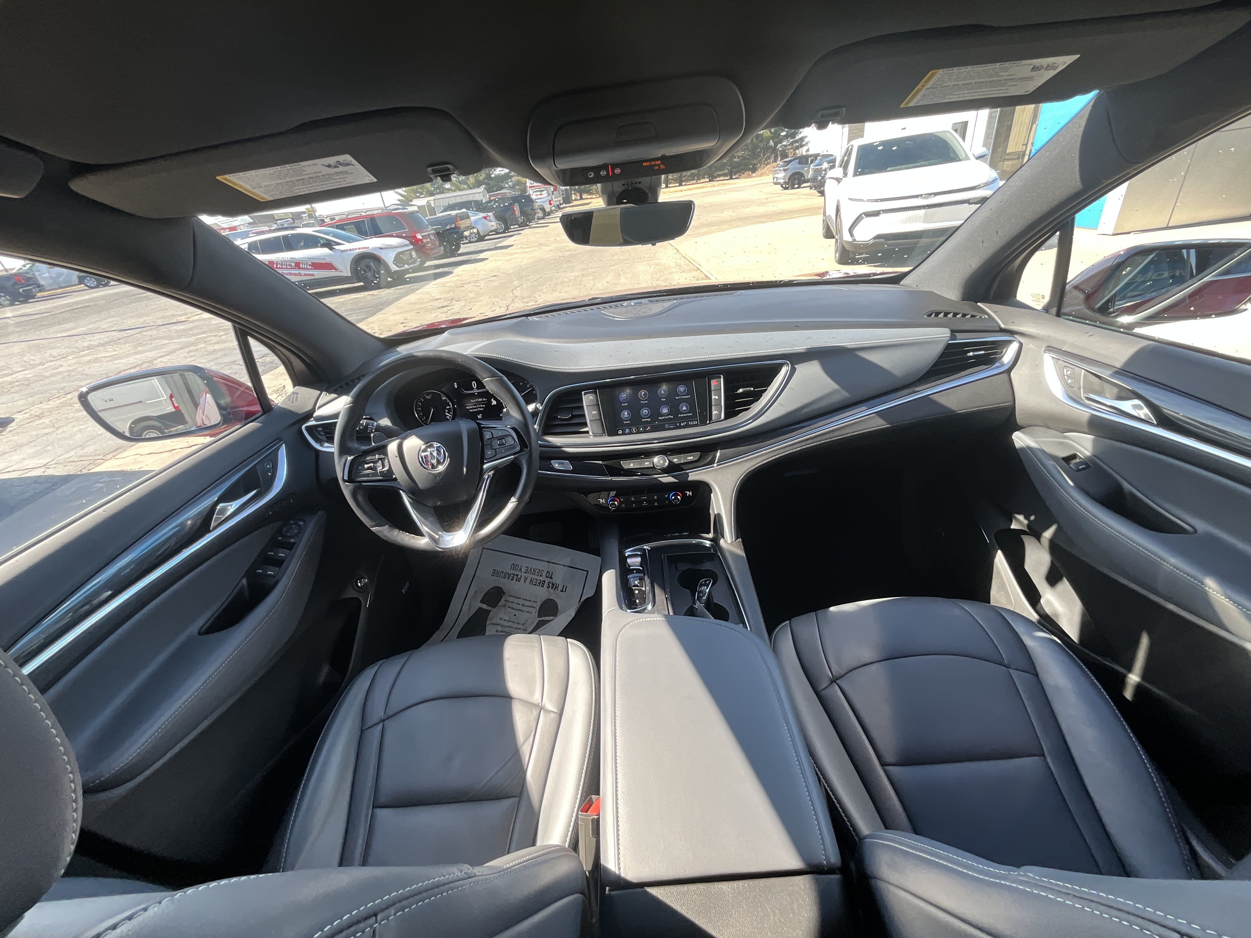 2024 Buick Enclave Premium - Photo 11