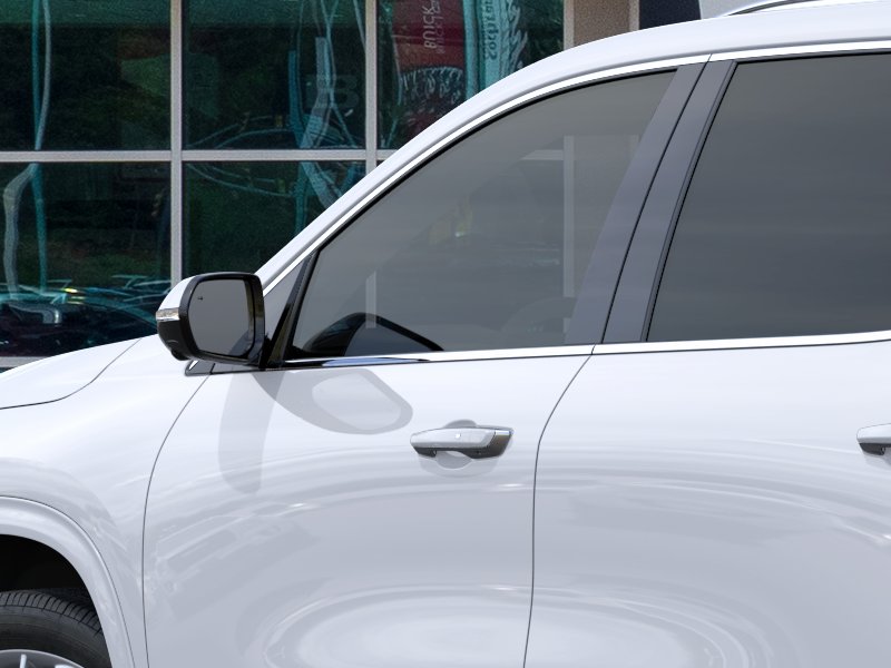 New 2026 Iridescent White Tricoat Buick Avenir image 36