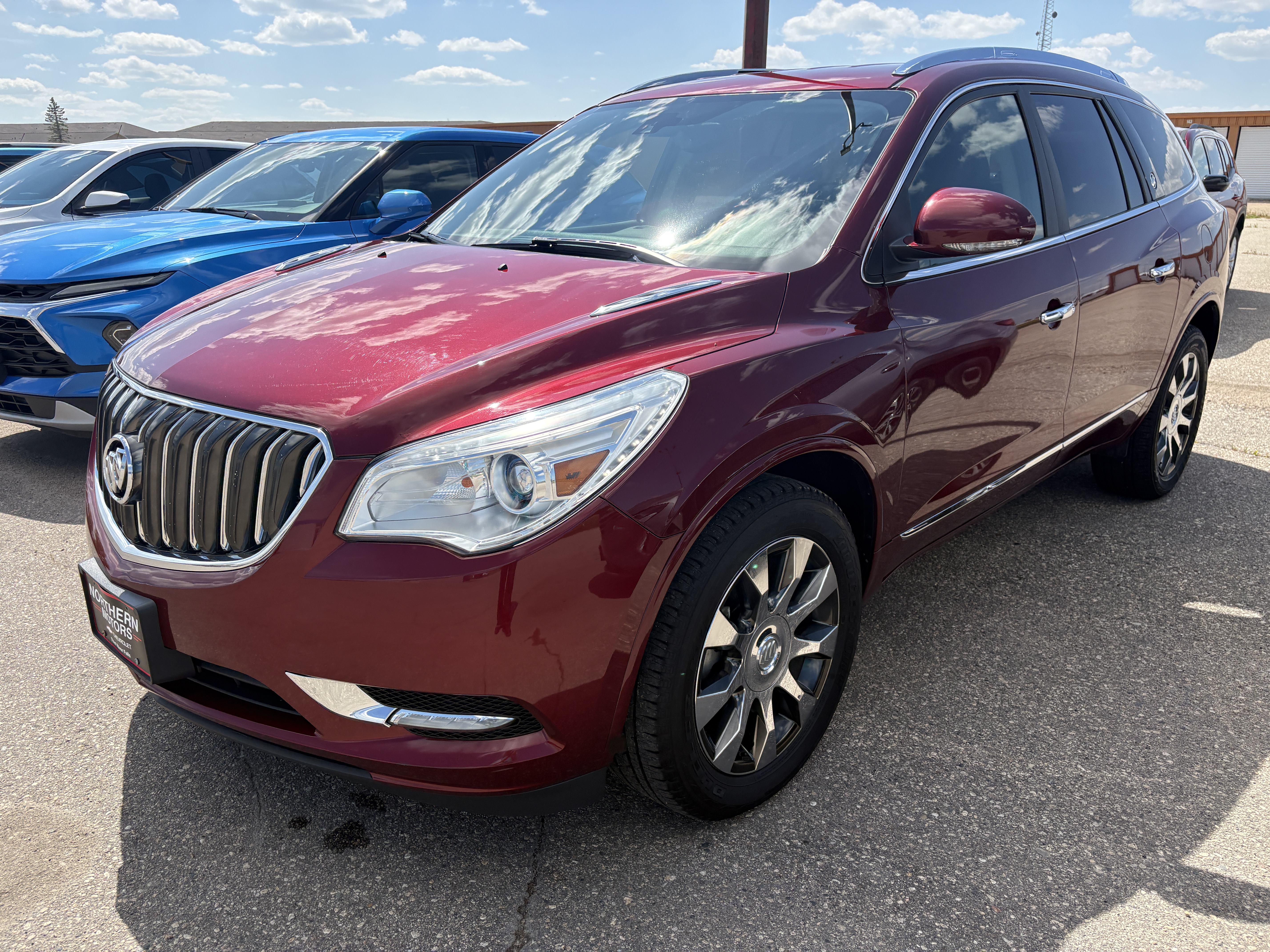 Used 2017 Buick Enclave Leather with VIN 5GAKVBKD2HJ312012 for sale in Thief River Falls, Minnesota