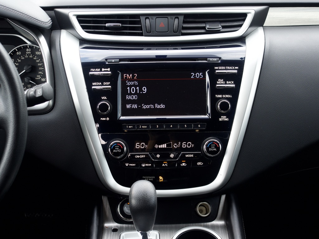 2017 Nissan Murano S - Photo 24