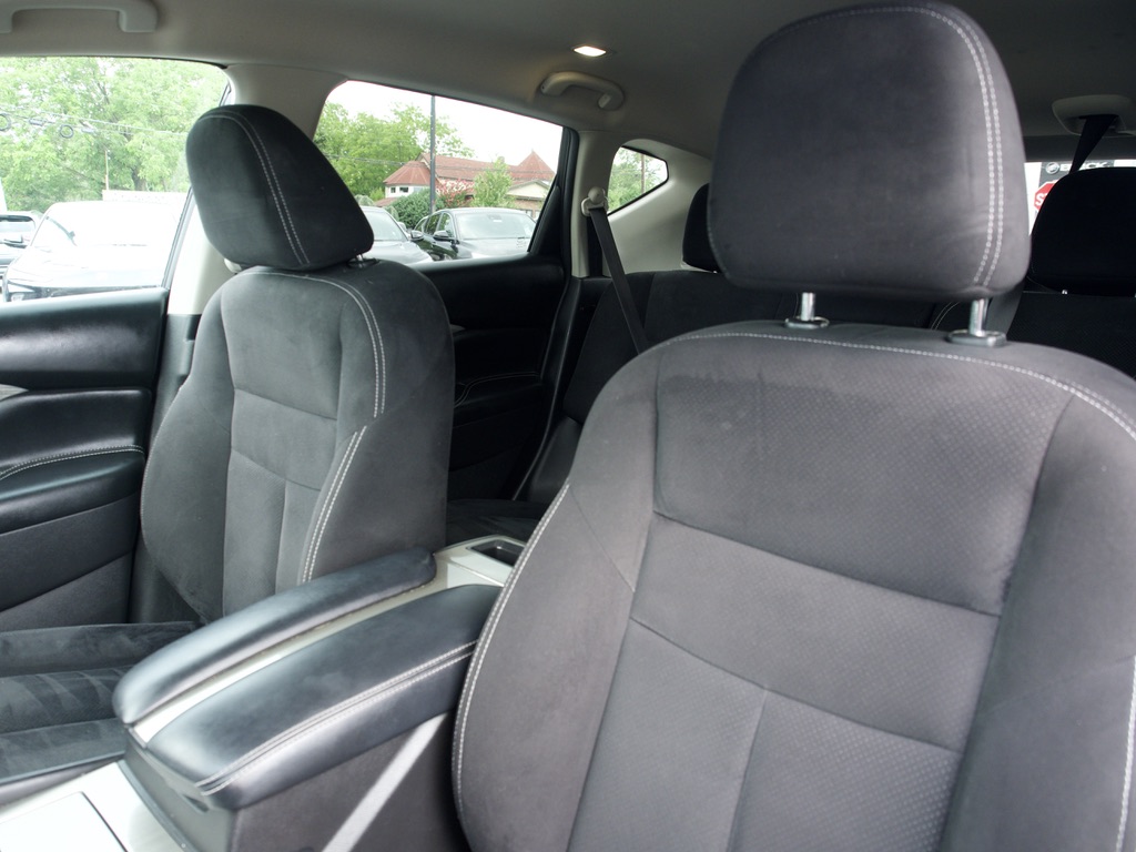 2017 Nissan Murano S - Photo 16