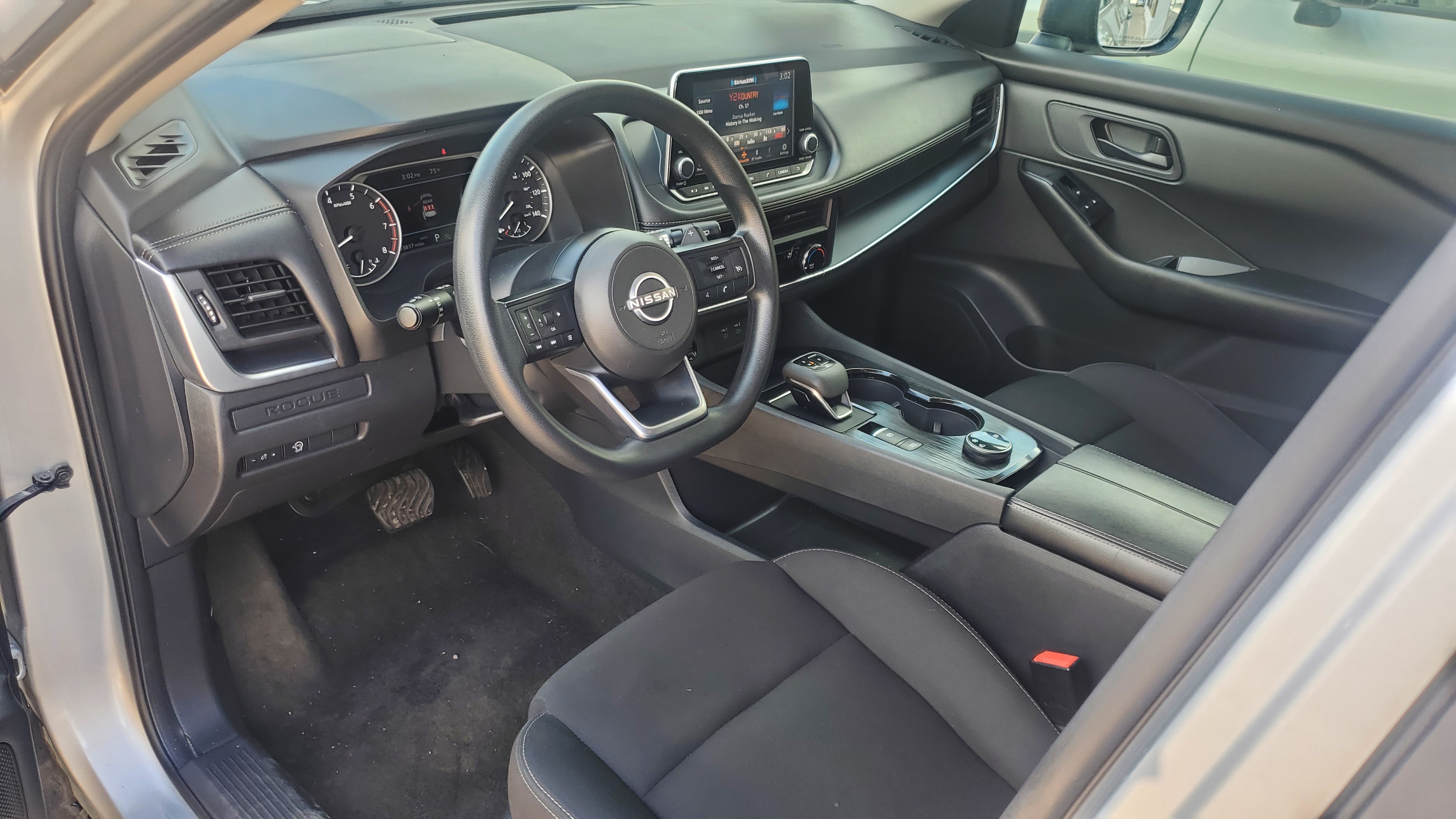 2024 Nissan Rogue S - Photo 8