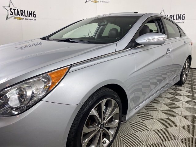 Pre-Owned 2014 Hyundai Sonata