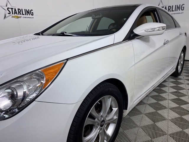Pre-Owned 2012 Hyundai Sonata 2.4L Limited