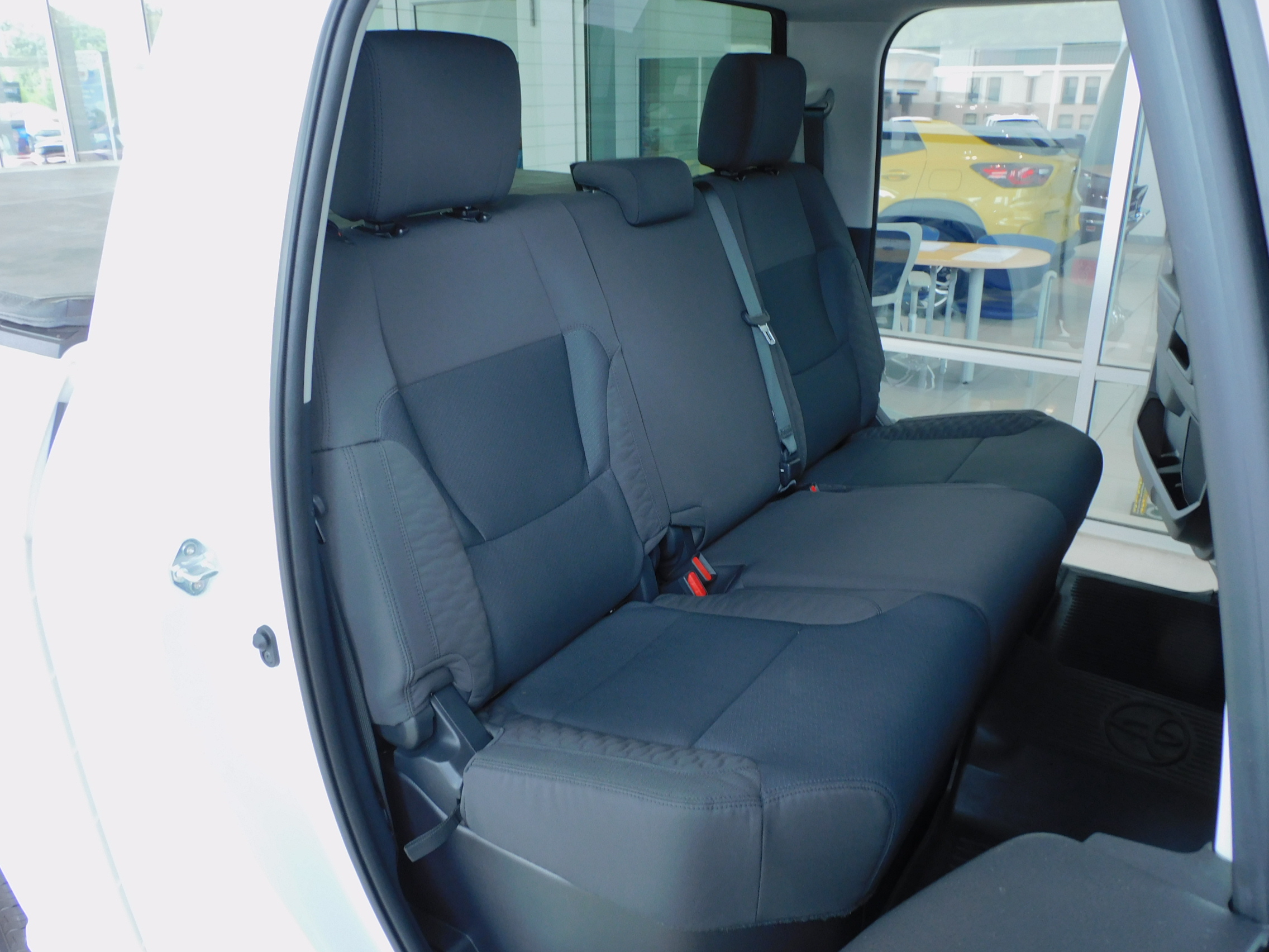 2022 Toyota Tundra SR photo 17
