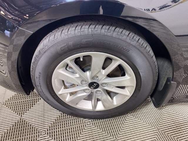 Pre-Owned 2016 Kia Optima LX
