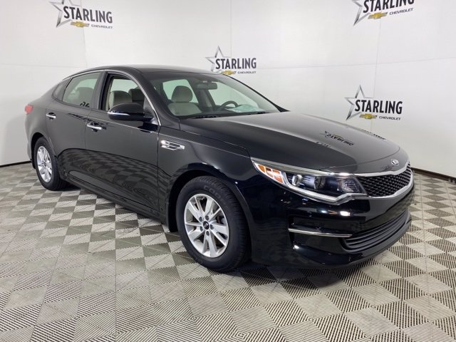 Pre-Owned 2016 Kia Optima LX