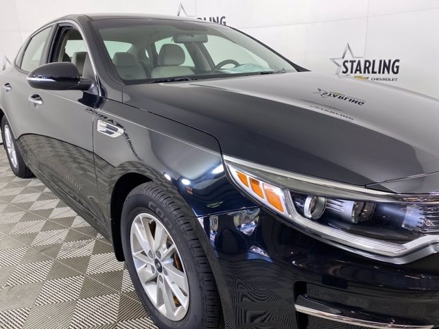 Pre-Owned 2016 Kia Optima LX