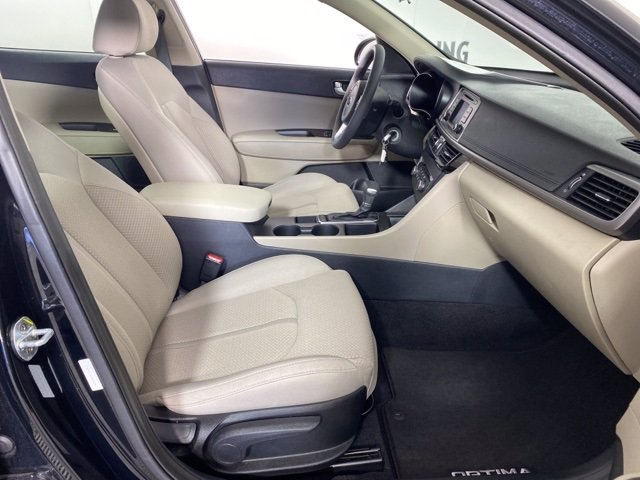 Pre-Owned 2016 Kia Optima LX