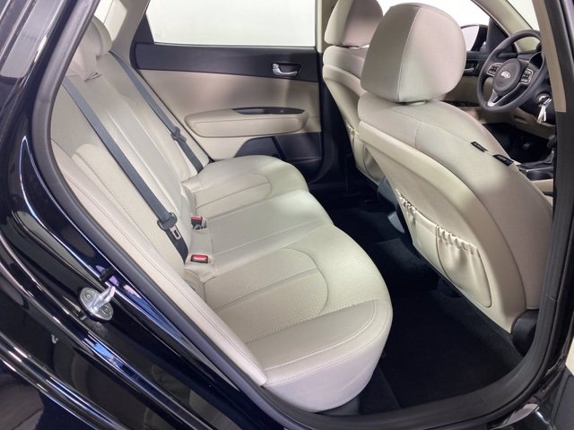 Pre-Owned 2016 Kia Optima LX