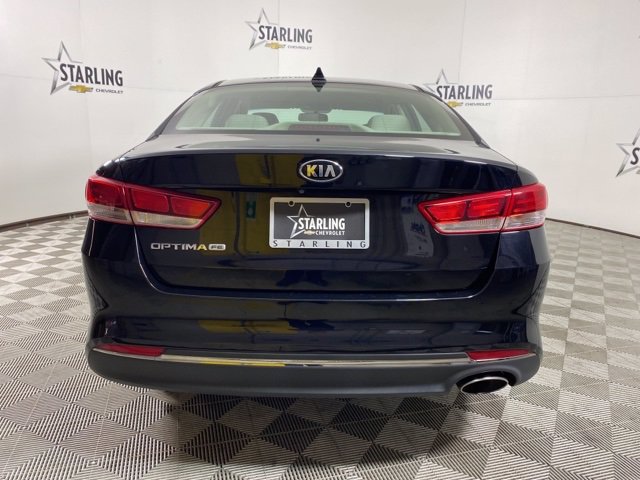 Pre-Owned 2016 Kia Optima LX