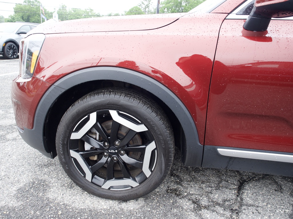 2024 Kia Telluride S - Photo 10