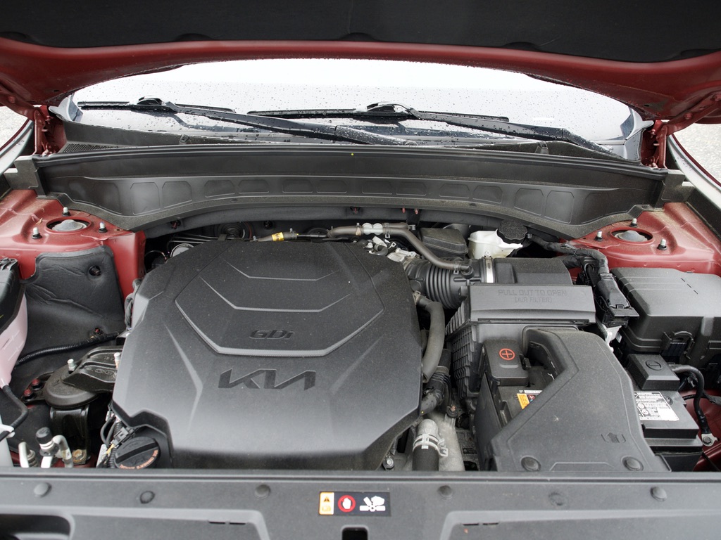 2024 Kia Telluride S - Photo 43