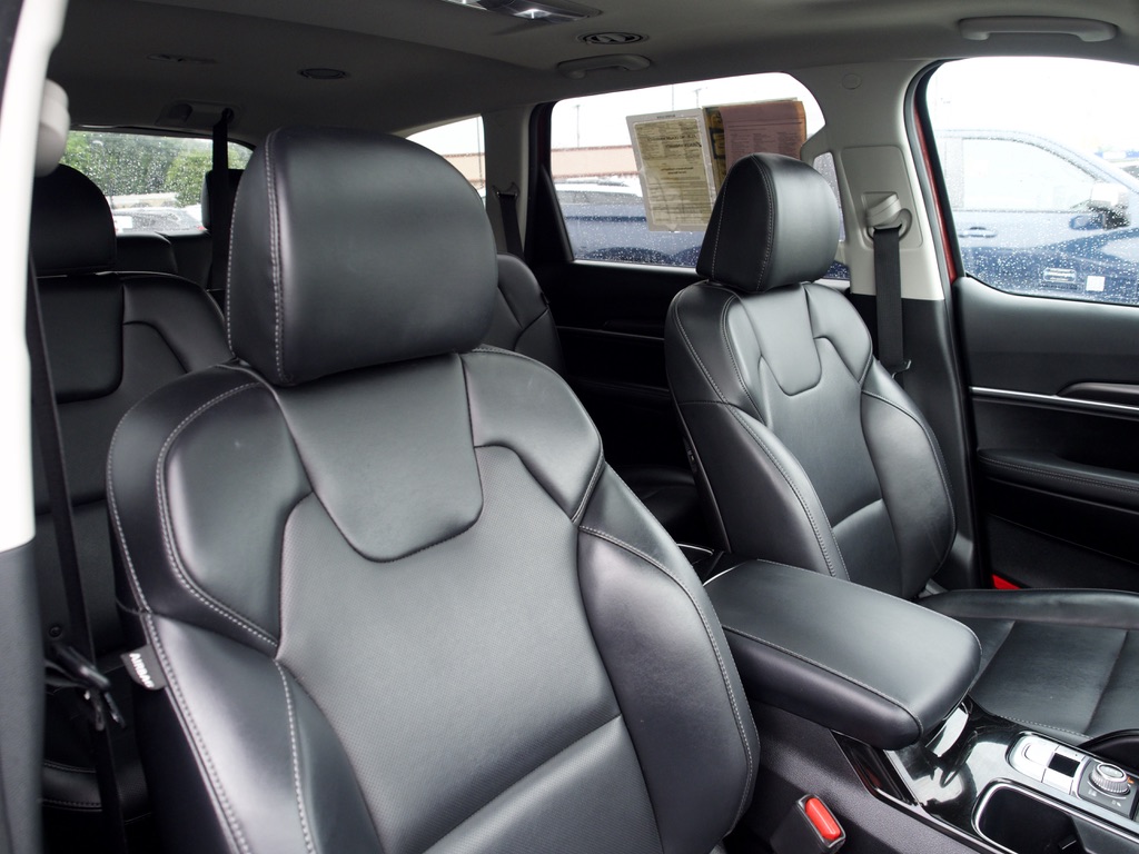 2024 Kia Telluride S - Photo 37