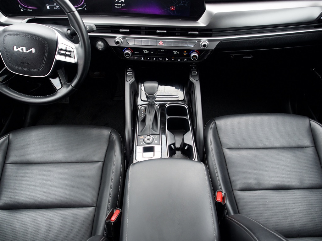 2024 Kia Telluride S - Photo 28