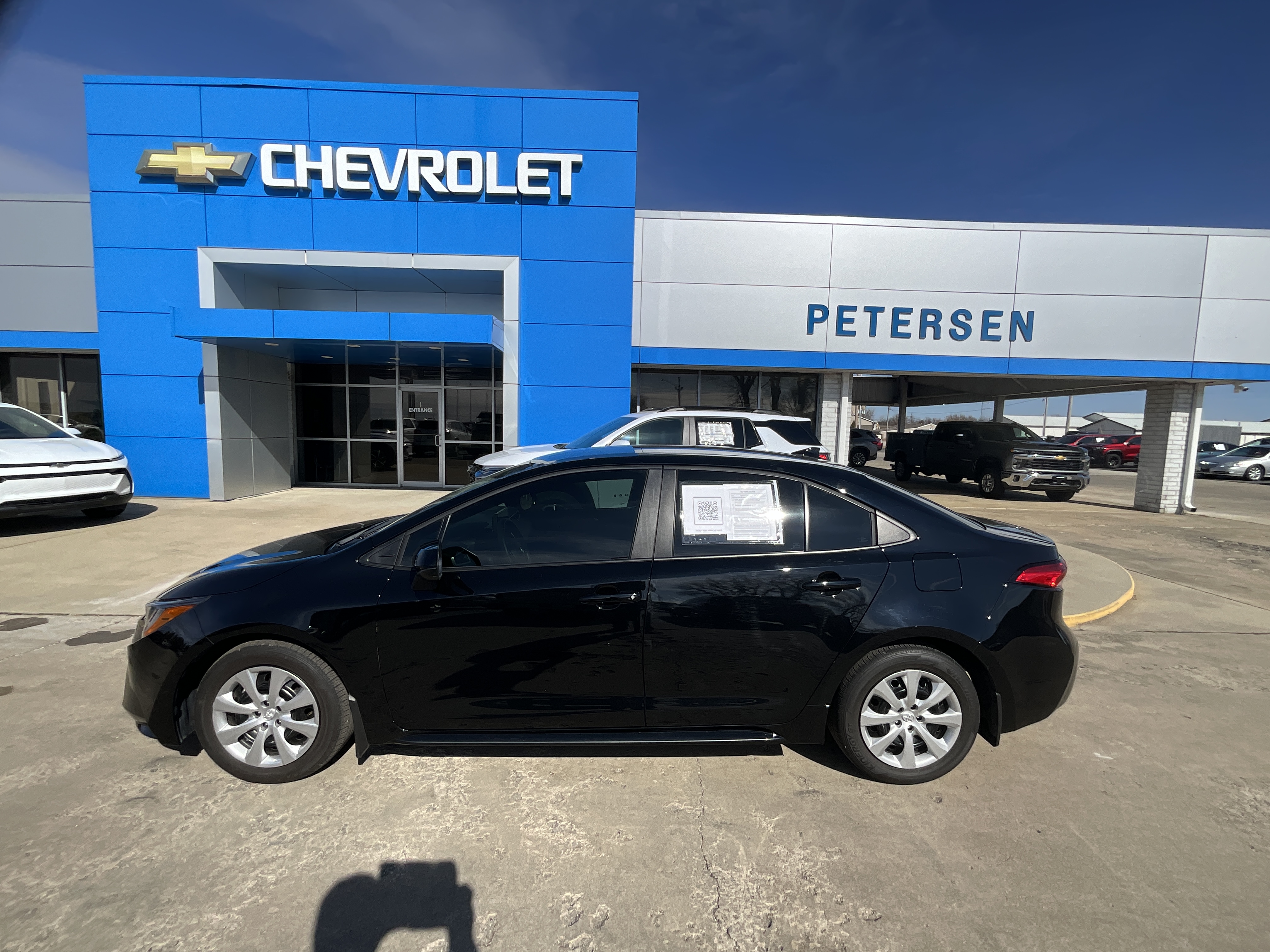 Used 2025 Toyota Corolla LE with VIN 5YFB4MDEXSP323491 for sale in Fairbury, IL