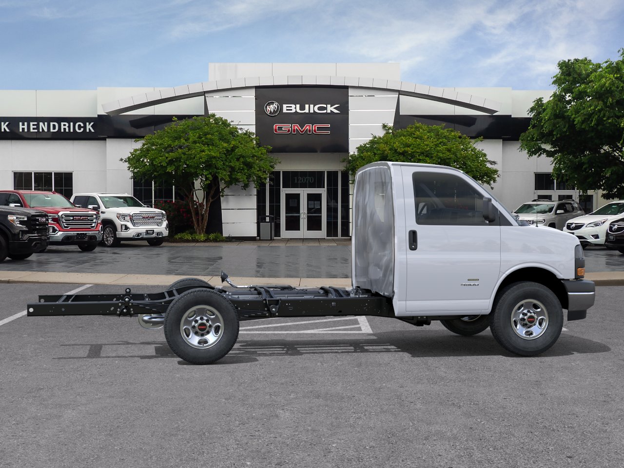 New 2026 Summit White GMC 1WT image 30
