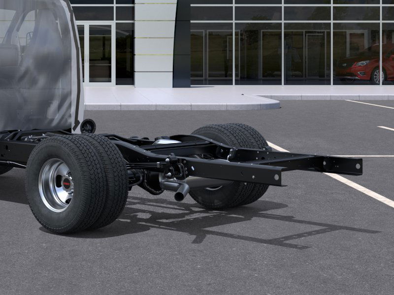 2025 Gmc Savana Cutaway 3500 photo 3