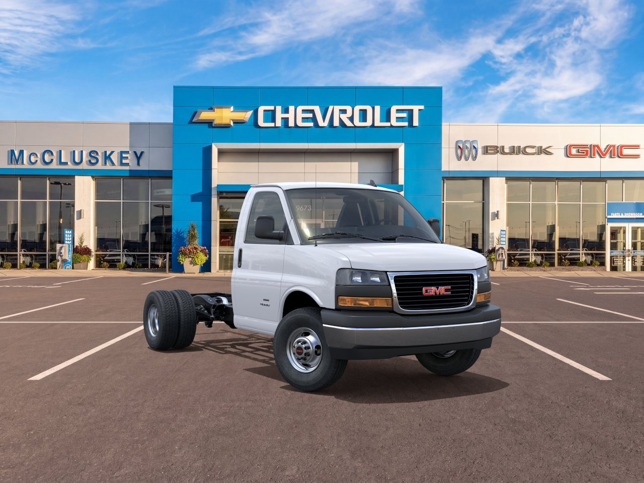 New 2025 Summit White GMC 1WT image 25