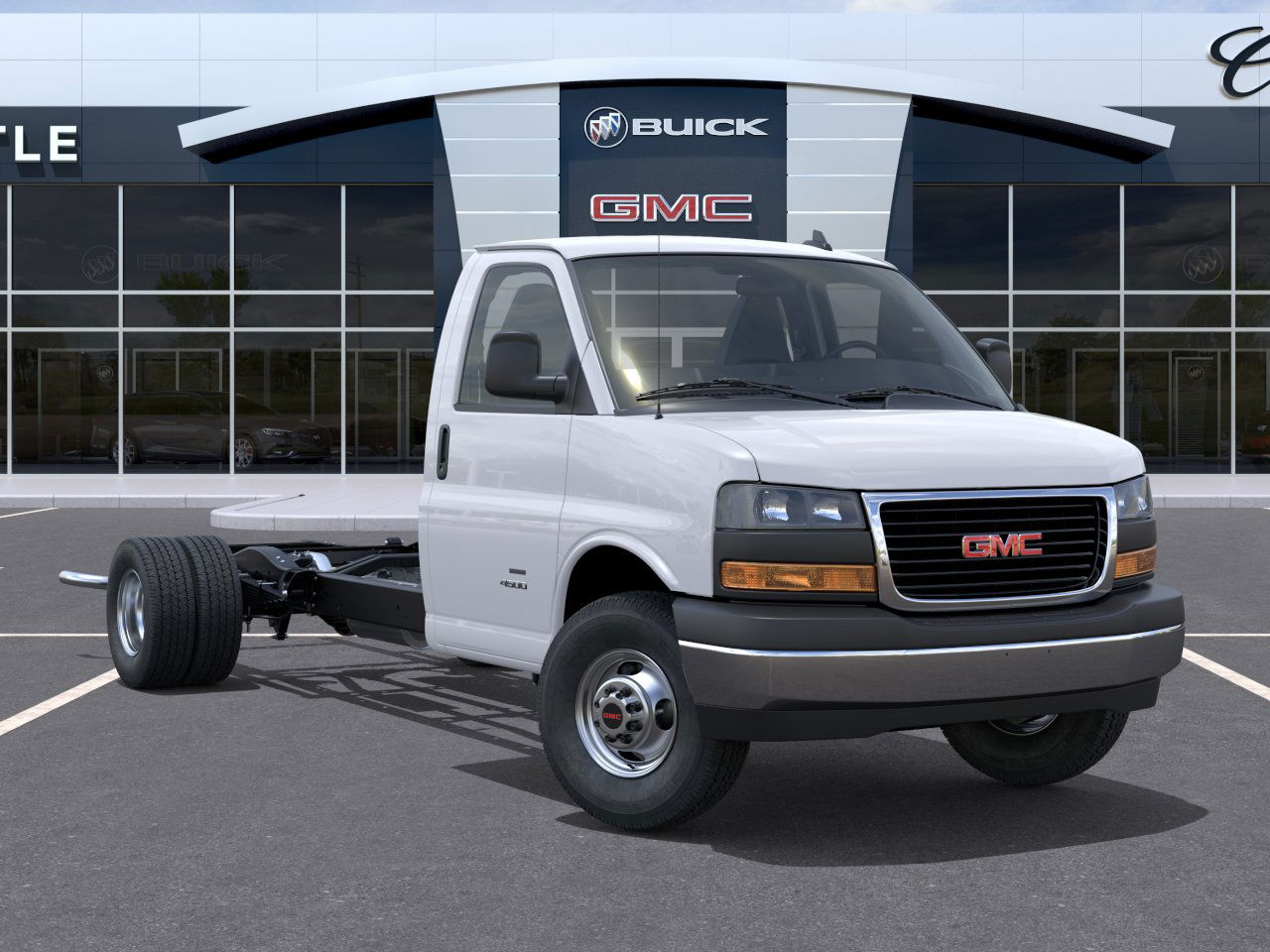 2025 Gmc Savana Cutaway photo 2