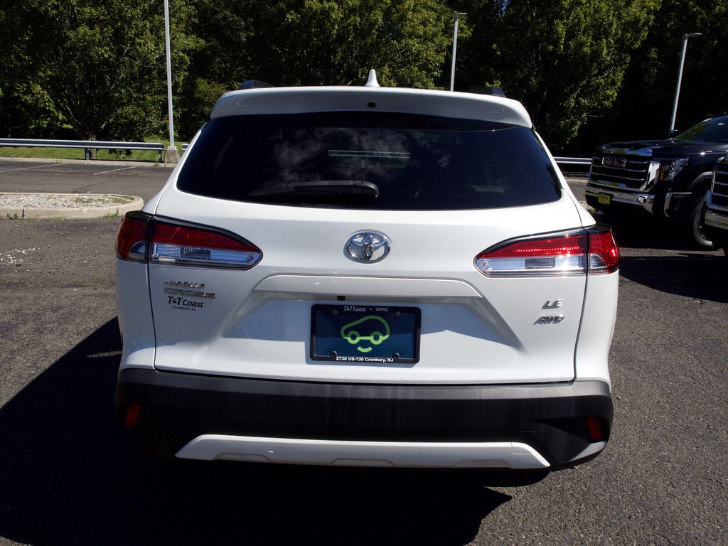 2023 Toyota Corolla Cross LE - Photo 8