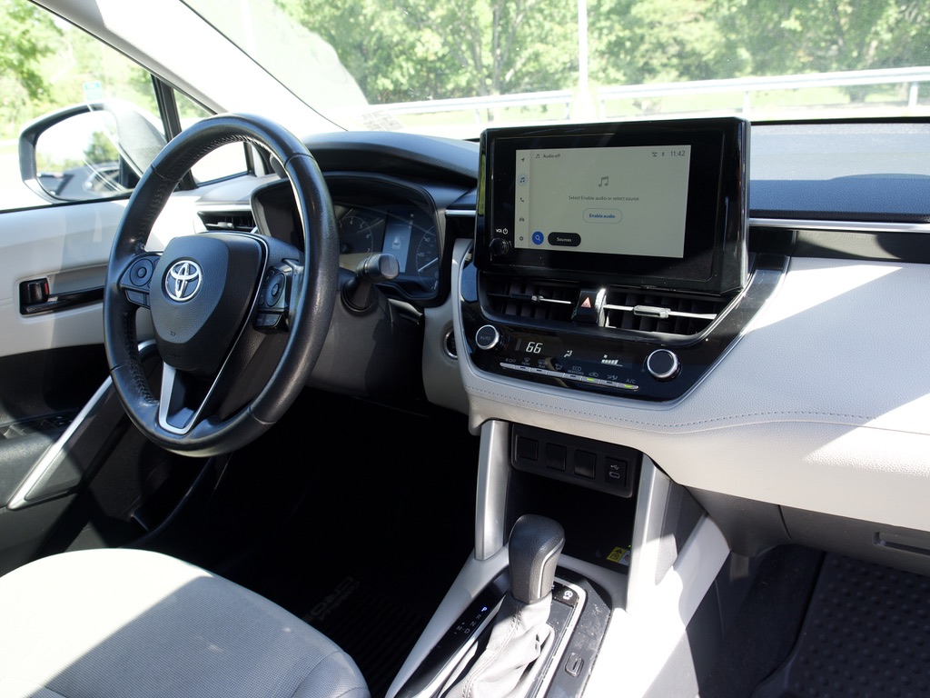 2023 Toyota Corolla Cross LE - Photo 30