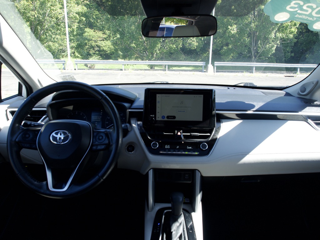 2023 Toyota Corolla Cross LE - Photo 19