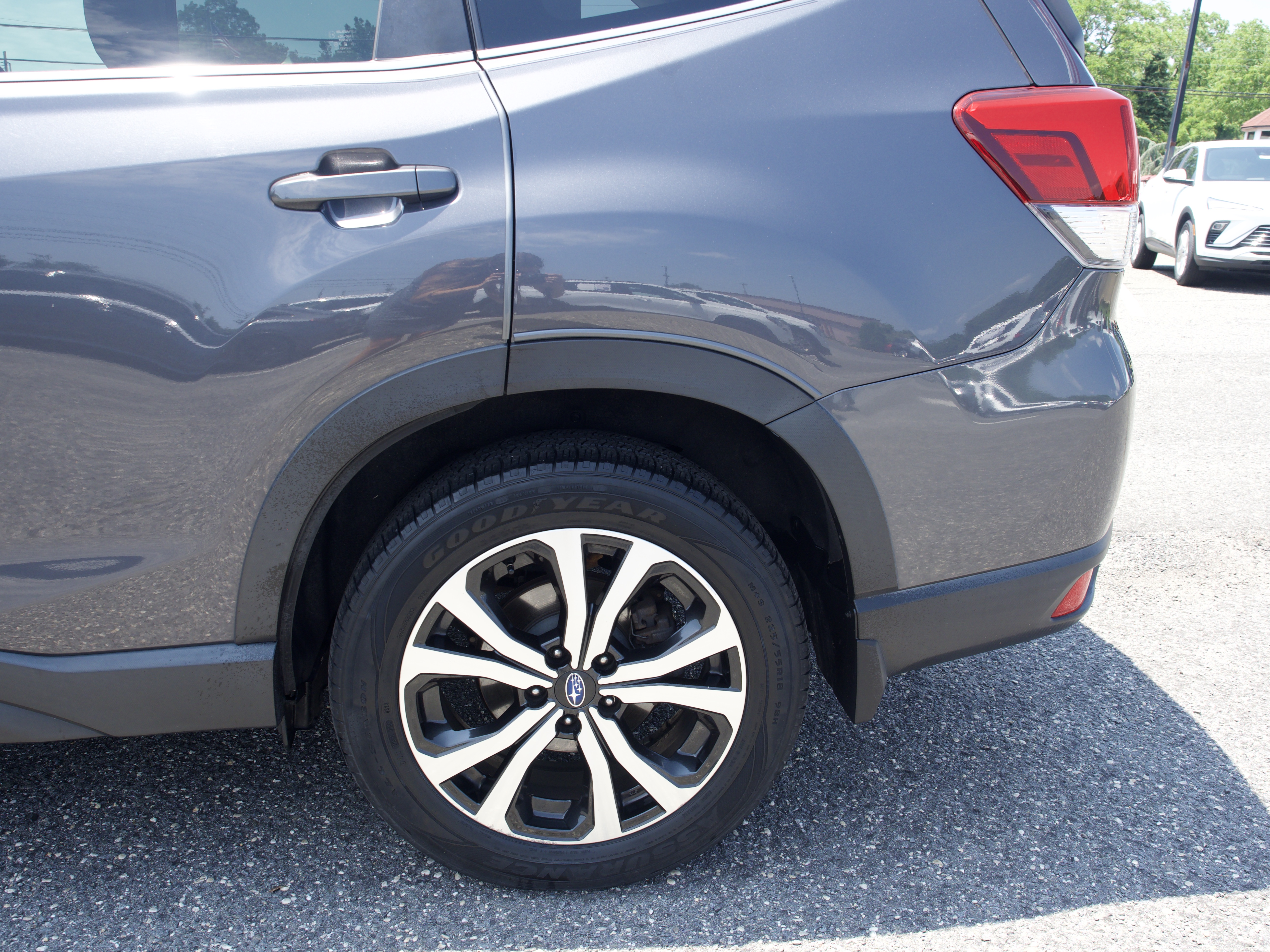 2020 Subaru Forester Limited - Photo 11