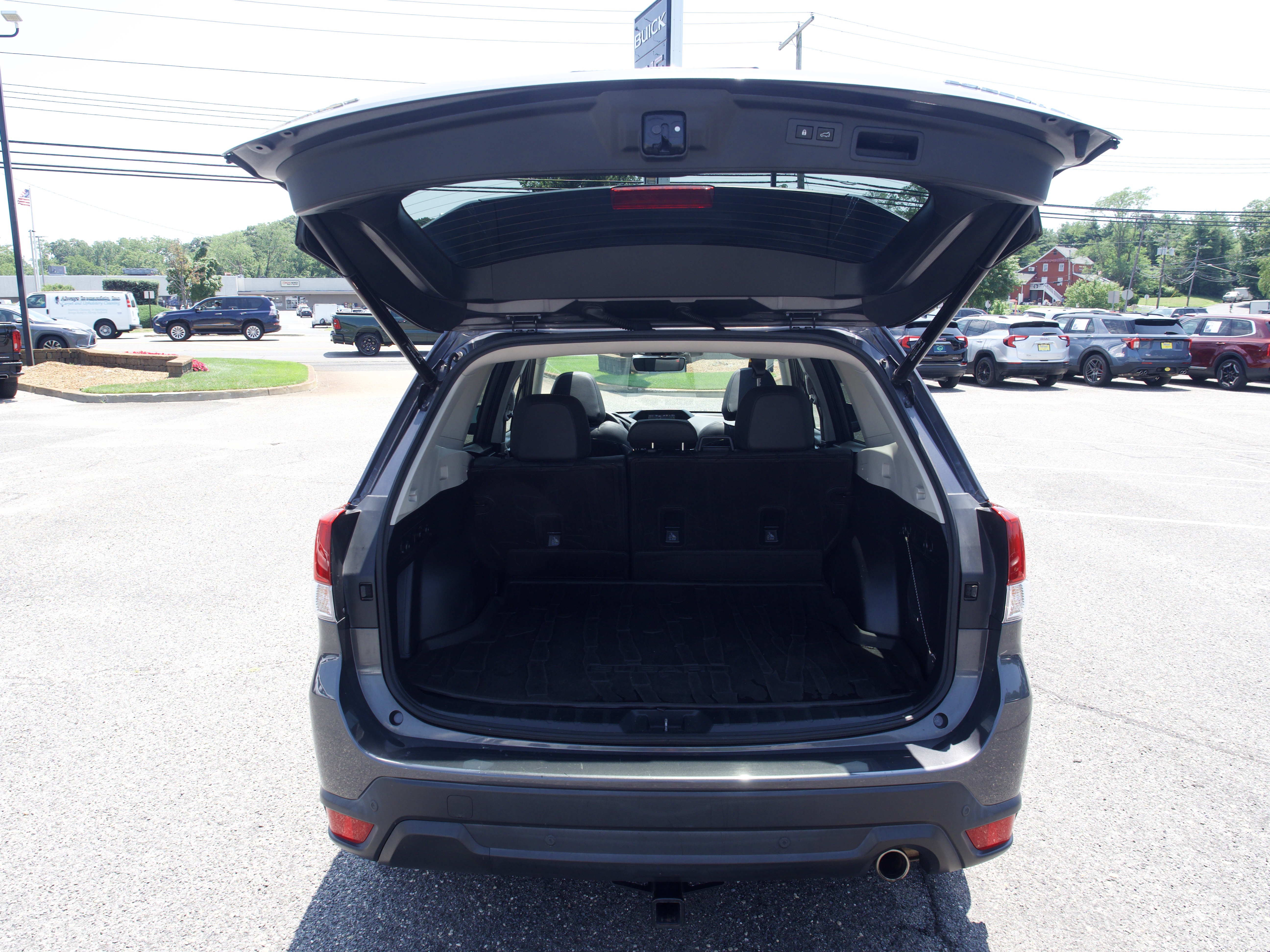 2020 Subaru Forester Limited - Photo 36