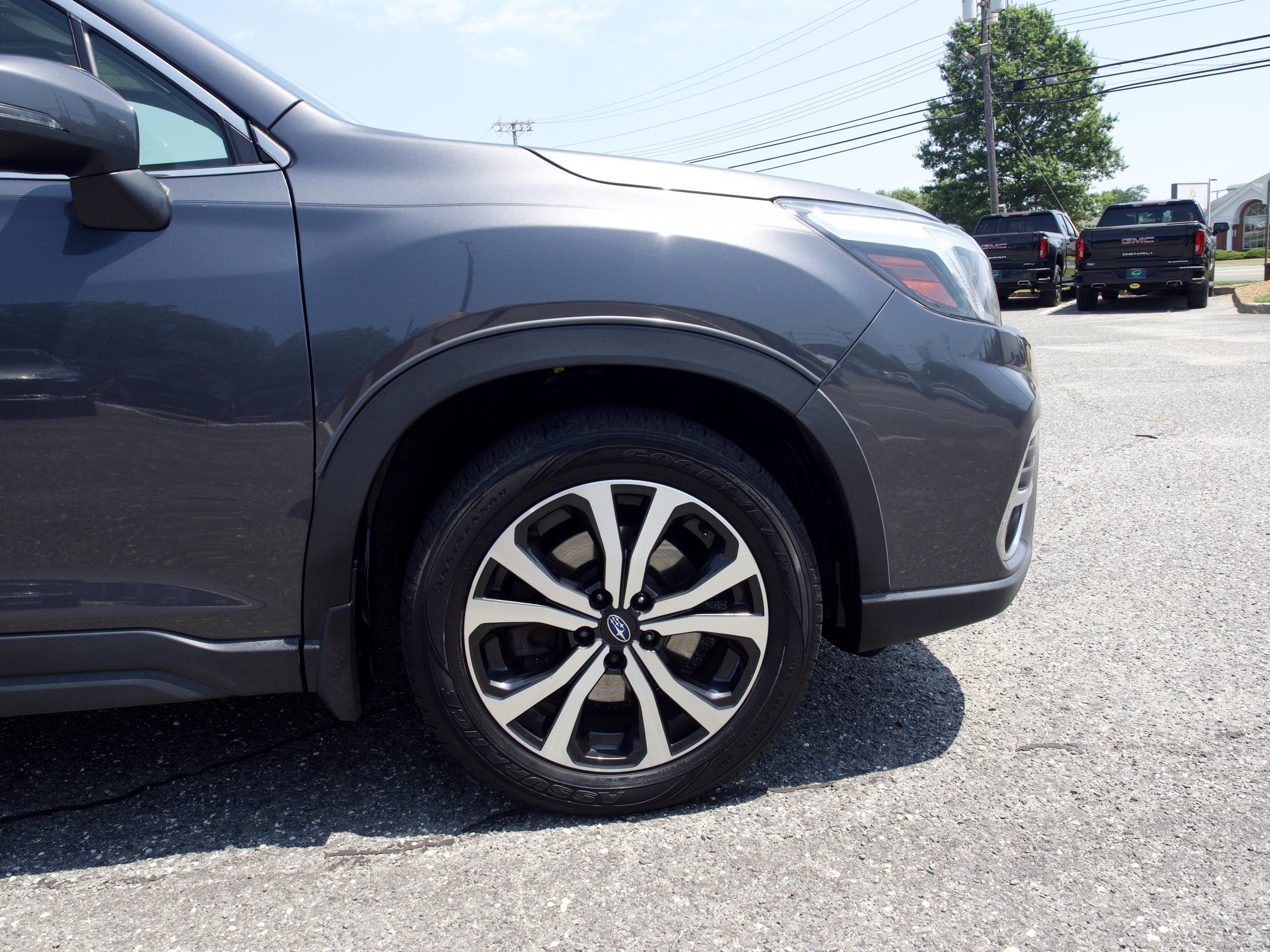 2020 Subaru Forester Limited - Photo 12