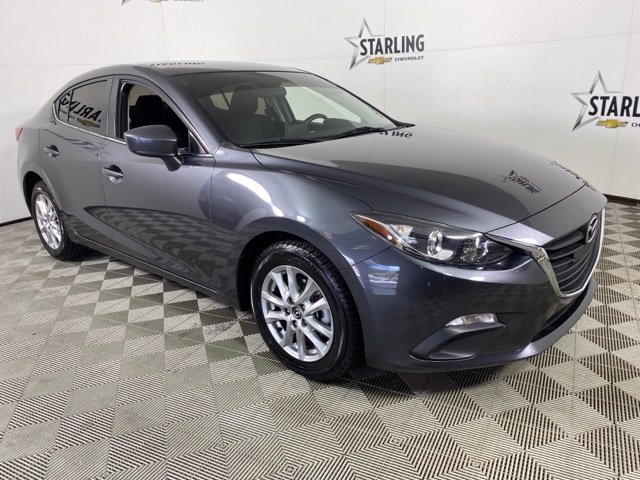 Pre-Owned 2016 Mazda3